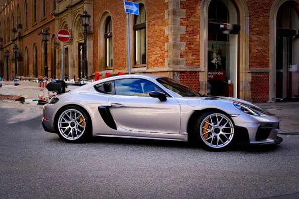 Мадникс Казино Android/iOS приложение